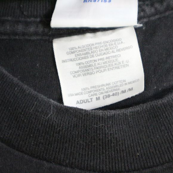 VTG PLANET HOLLYWOOD Disney Millennium 2000 Tee - Picture 4 of 8